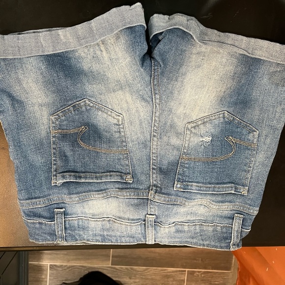 Jean shorts - Picture 2 of 3